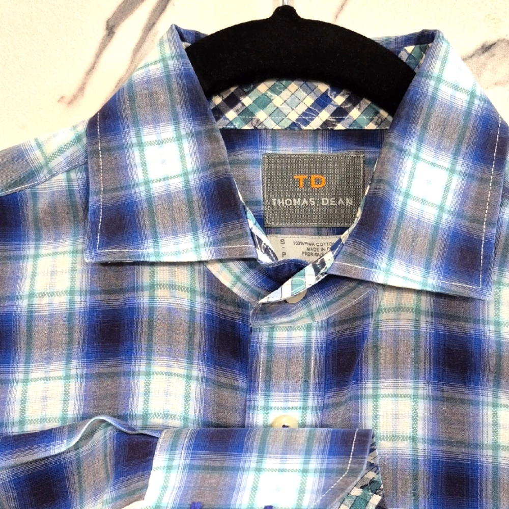 EUC Thomas Dean Flip Cuff Long Sleeve Shirt Blue Plaid, Medium